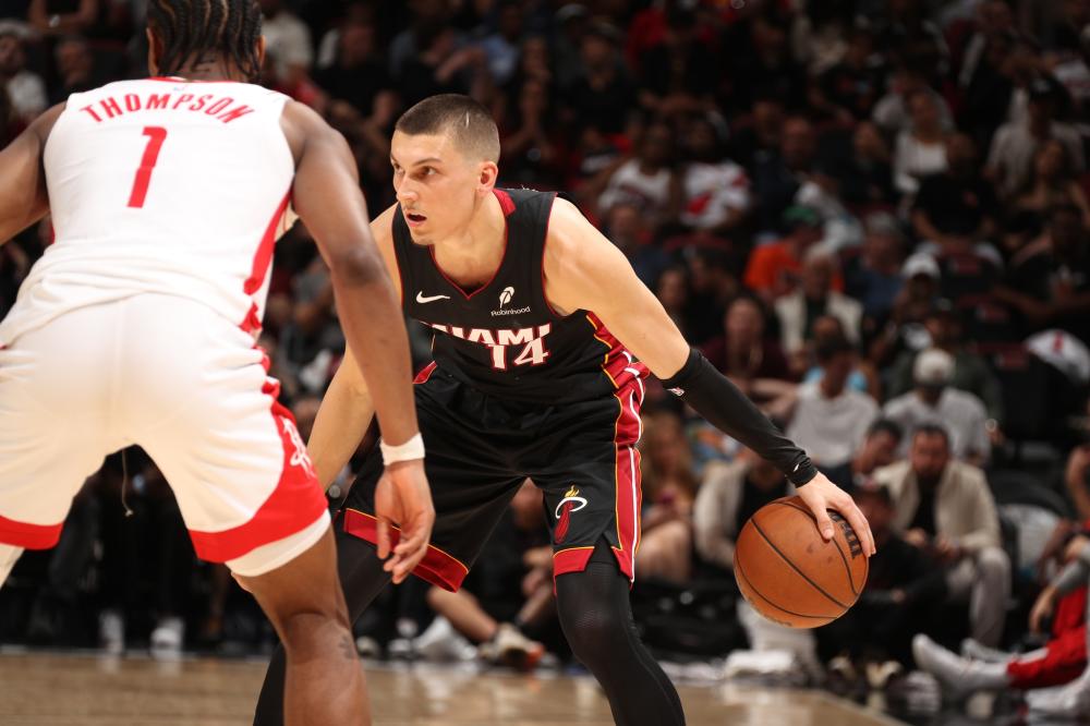 了惊喜与悬 了惊喜与悬