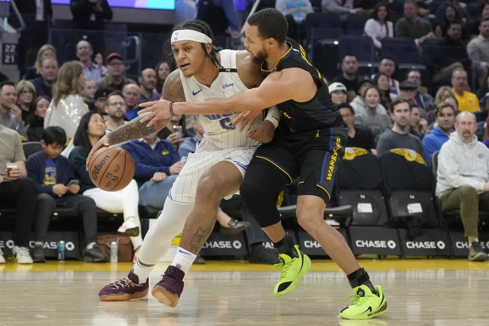 留在摩纳哥 留在摩纳哥