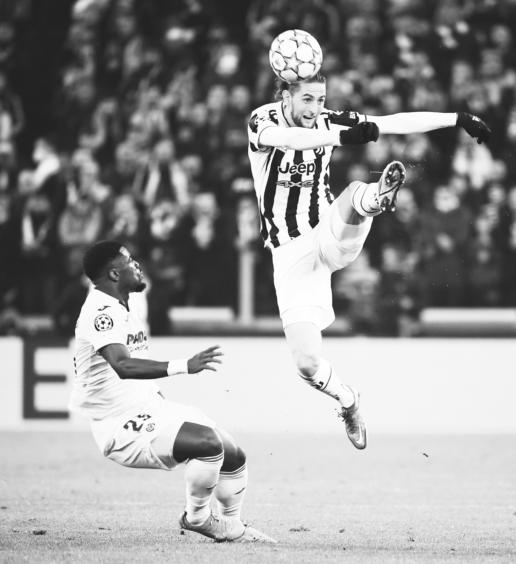 探和数据分 探和数据分