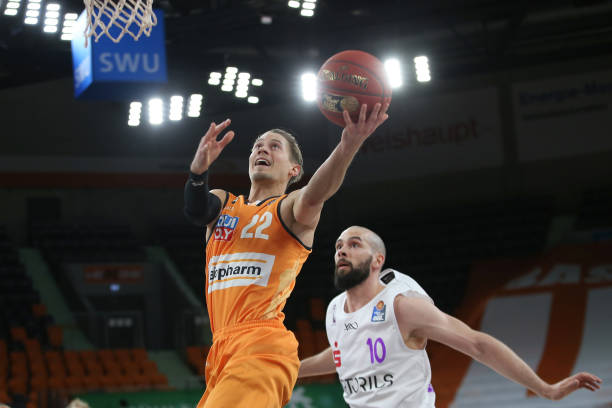 履行社会责 履行社会责